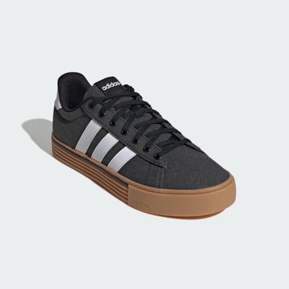 NIB Adidas Daily 4.0 Athletic Skateboarding Sneakers Mens 11 Womens 12 Black - Picture 1 of 15